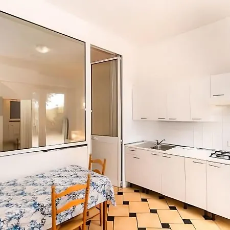 Tranquilla Immersa Nel A 2 Km Dal Mare * קיאברי