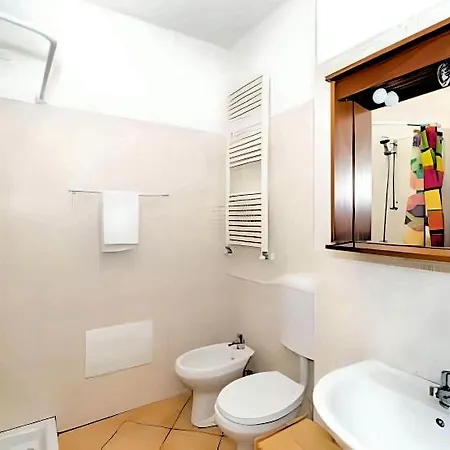 Tigullio Apartment *