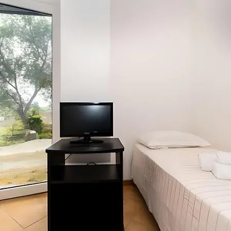 Tranquilla Immersa Nel A 2 Km Dal Mare * קיאברי