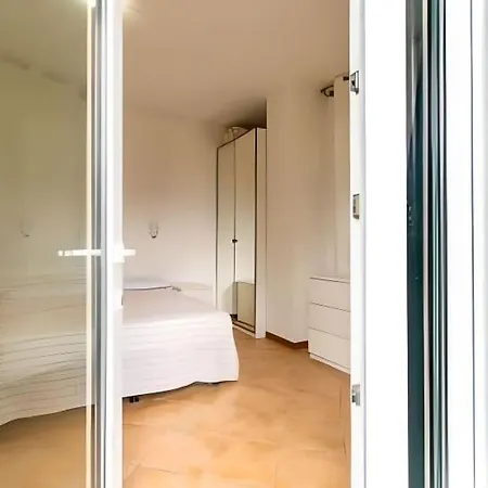 Tigullio Apartment *