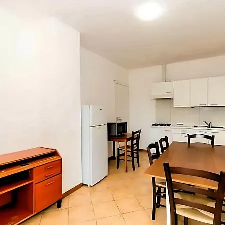 Tranquilla Immersa Nel A 2 Km Dal Mare * קיאברי