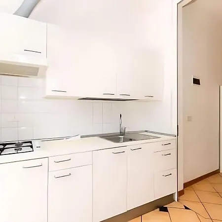 Tigullio Apartment *