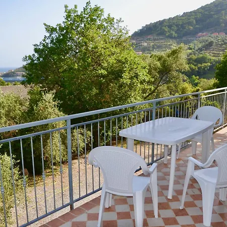 Tranquilla Immersa Nel A 2 Km Dal Mare Appartement Chiavari