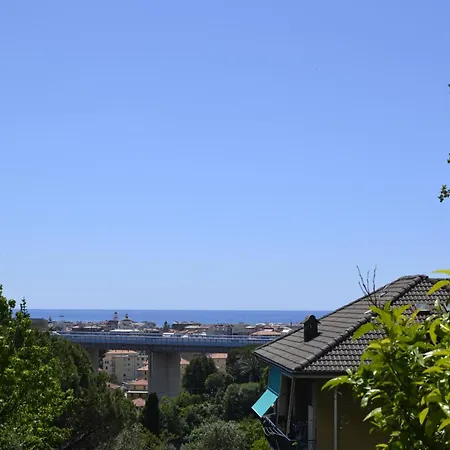 Tranquilla Immersa Nel A 2 Km Dal Mare