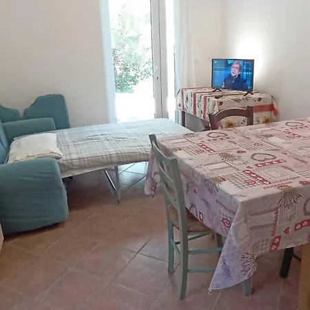 Tranquilla Immersa Nel A 2 Km Dal Mare